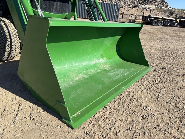 john-deere-1025r-image-10