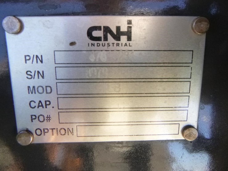 2018-case-580sn-image-13