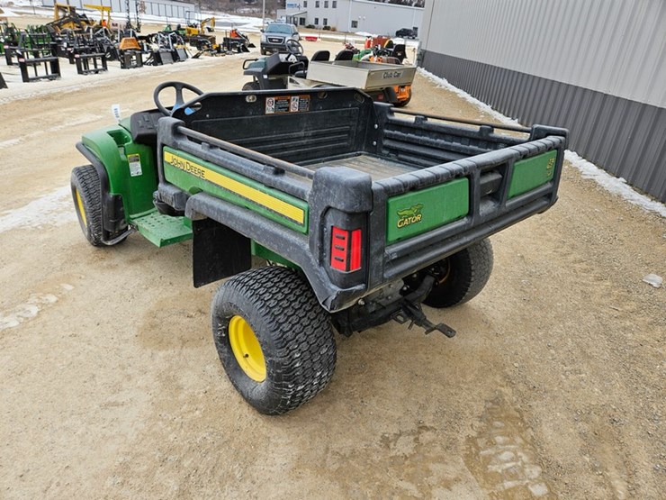 john-deere-tx-4x2-image-3