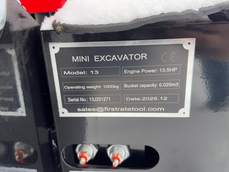 unused-2025-miva-model-13-mini-excavator,-13.5hp-gas-engine,-thumb,-blade,-aux.-hyd.--sn#-13j251271-image-4