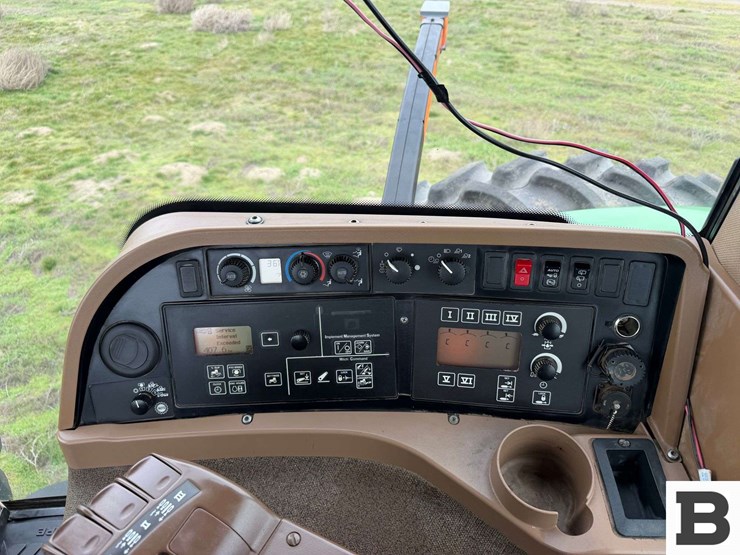 2006-john-deere-8330-image-90