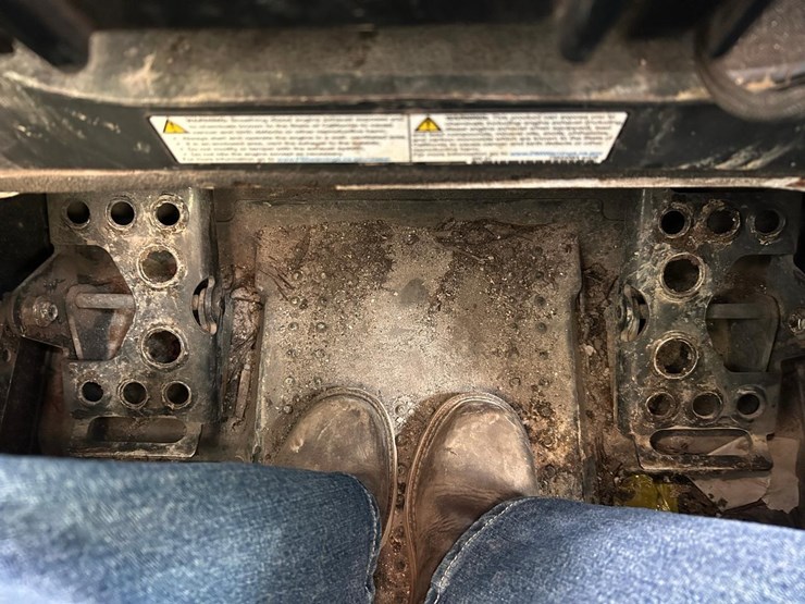 2022-bobcat-t870-image-28