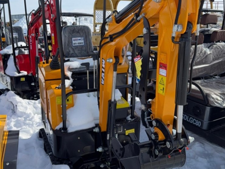 unused-2025-miva-model-15-mini-excavator-13.5hp-gas-engine,-aux.-hyd,-pilot-controls,-sn#-15j2512109-image-6