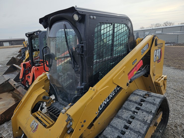 2022-caterpillar-279d3-image-24