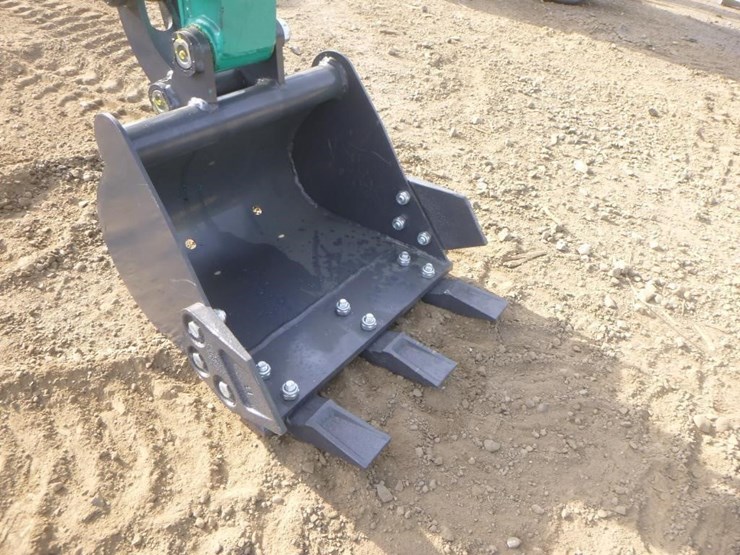 2025-agt-qk16r-hydraulic-excavator-image-9