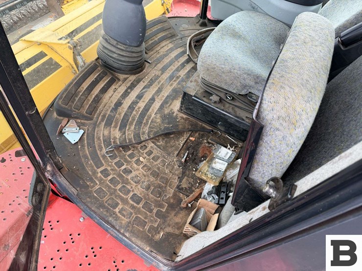 2010-new-holland-2010-image-59