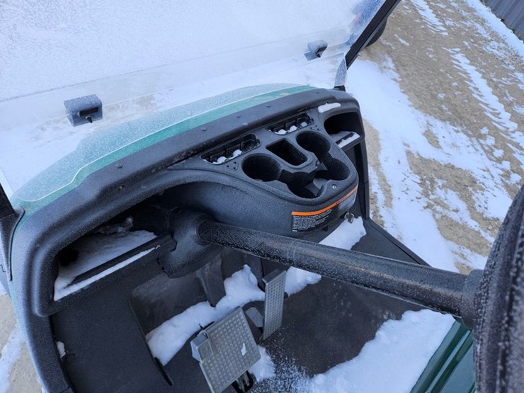 #171-•-yamaha-gas-golf-cart-image-14