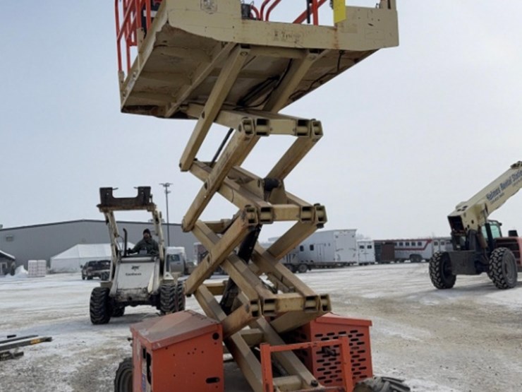 2025-jlg-260mrt-image-13