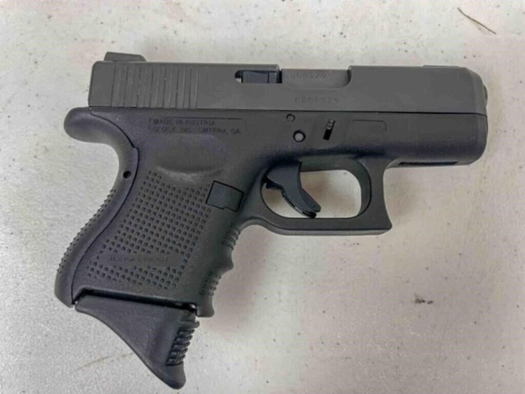 glock-pistol-image-2