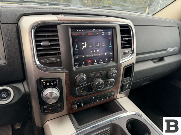 2018-dodge-1500-image-35