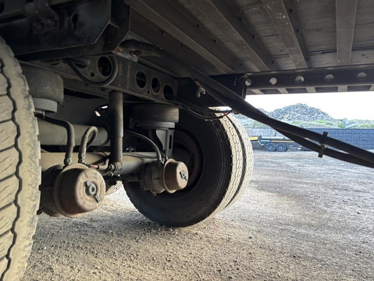 utility-van-image-18