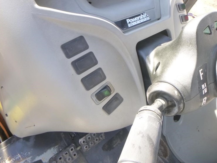 2018-case-580sn-image-35