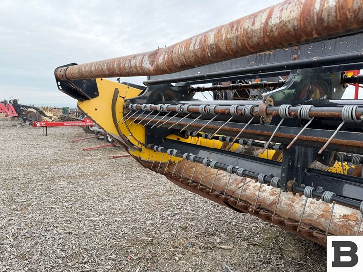 2010-new-holland-2010-image-9