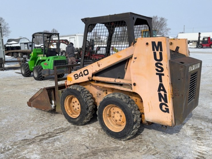 mustang-940-image-2