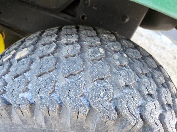 john-deere-185-image-19