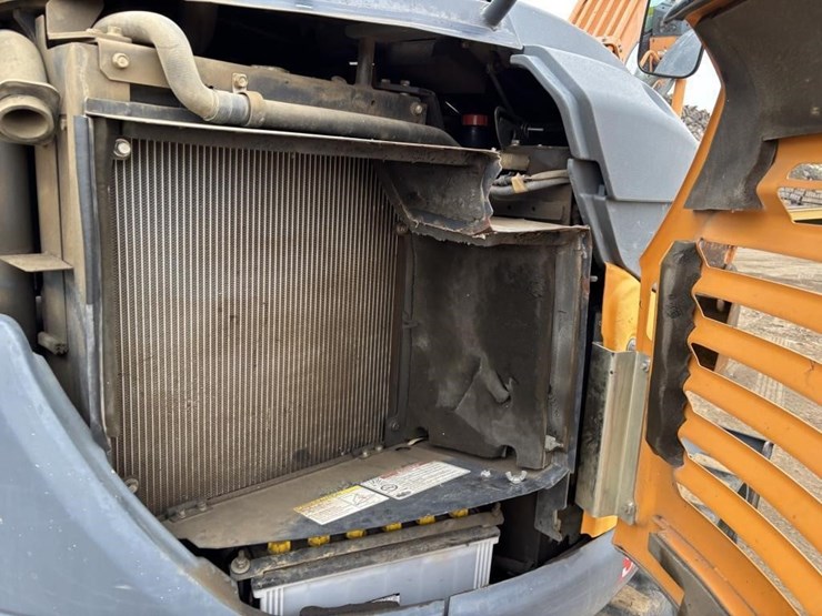 2016-mustang-800z-image-46