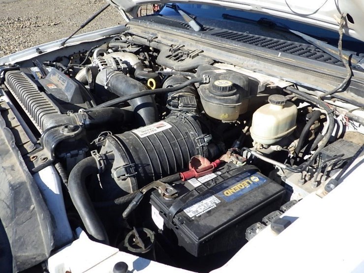 2006-ford-f550-image-19