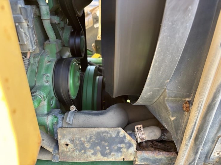 2005-john-deere-7220-image-55