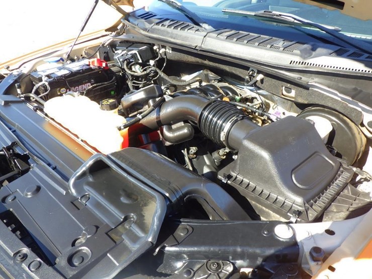 2018-ford-f150-image-8