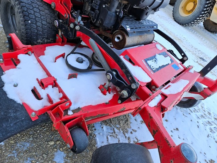 #161-•-gravely-pro-stance-60-stand-up-zero-turn-mower-image-10