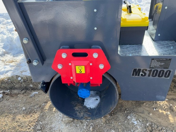 new-unused-2025-mms-model-1000-vibratory-roller,-15hp-gas-engine,-orops,-sn#-yh-ylj100022511332-image-3