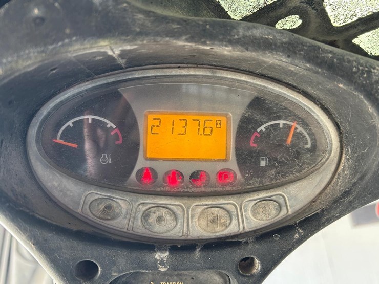 2016-bobcat-t450-image-20