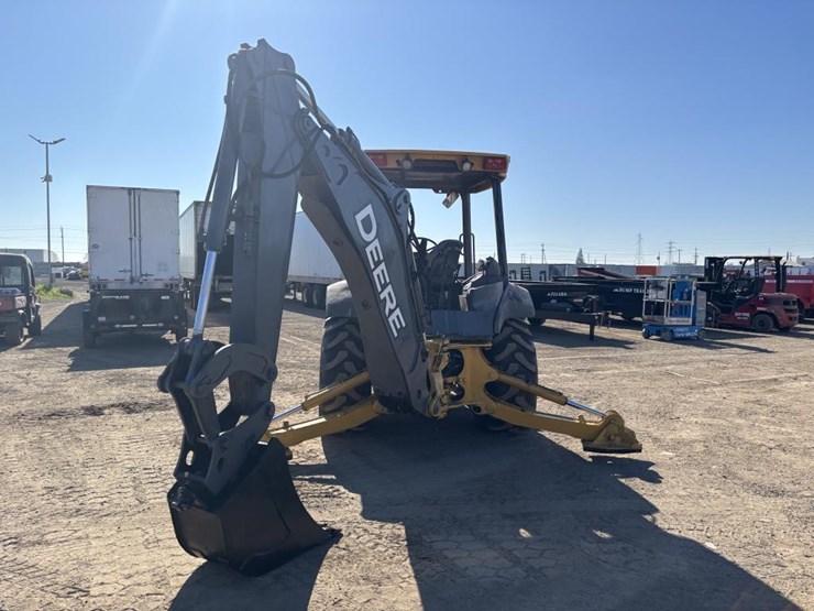 2010-deere-310j-image-8