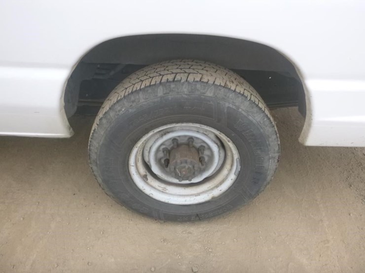 2006-ford-e350-image-14