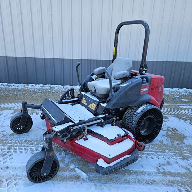 TORO GROUNDSMASTER 7200