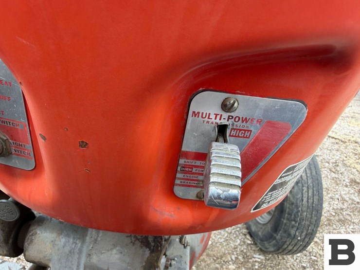 massey-ferguson-65-image-35