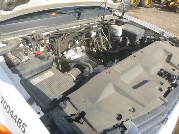 2008-gmc-3500-image-12