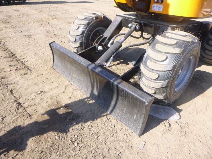 2026-vicsec-l13-wheel-excavator-image-15