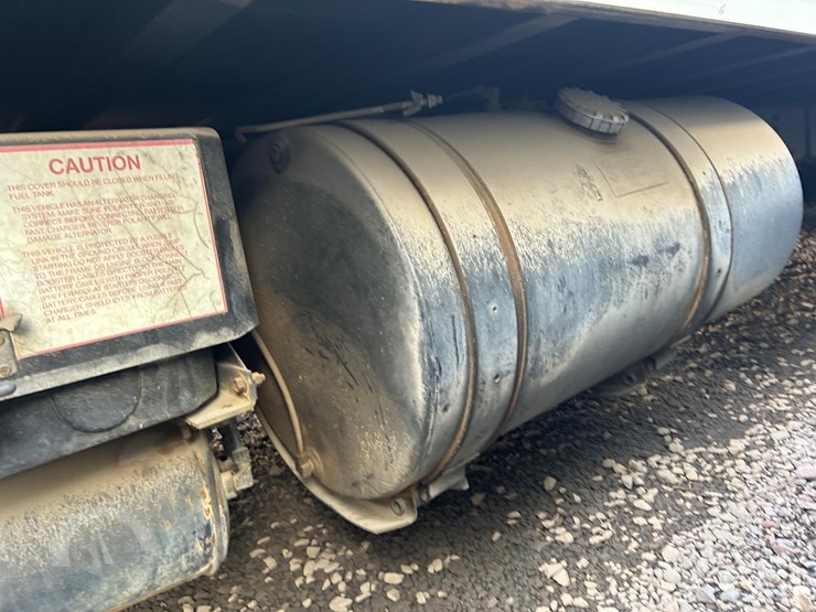 1994-volvo-fe42-image-36