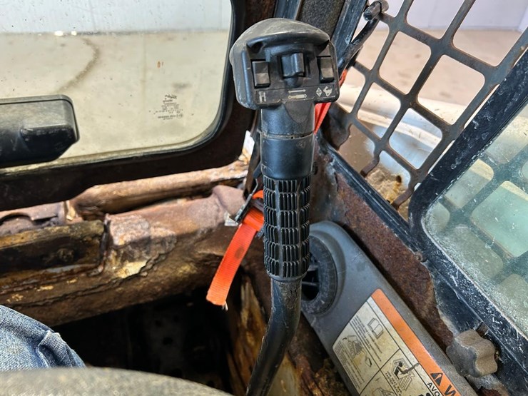 bobcat-s130-image-18