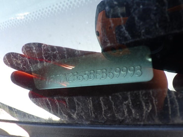 2011-ford-f250-image-15