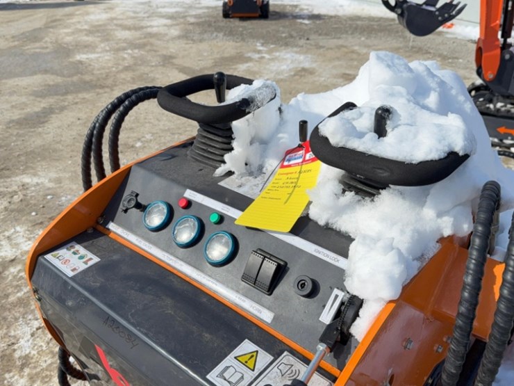 new-unused-aboss-gh380-mini-skid-loader,-15-hp-gas-engine,-aux.-hyd,-sn#2507113973-image-6