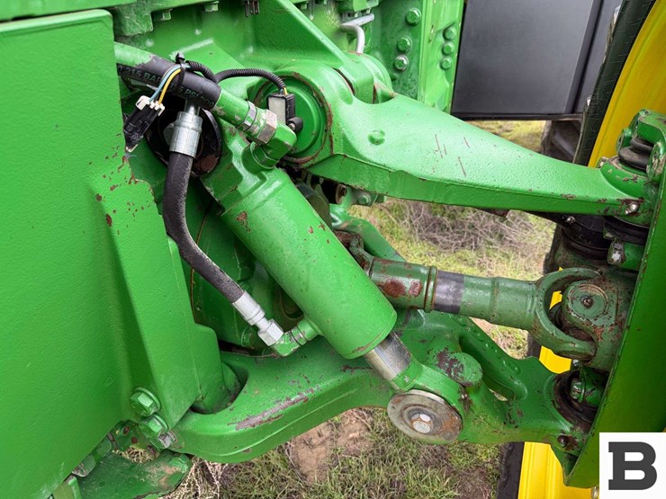2002-john-deere-8420-image-36