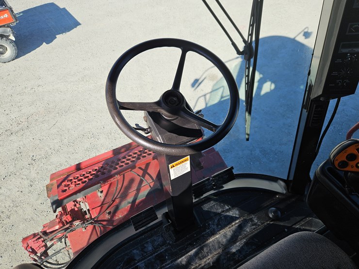 2001-case-ih-2366-image-9