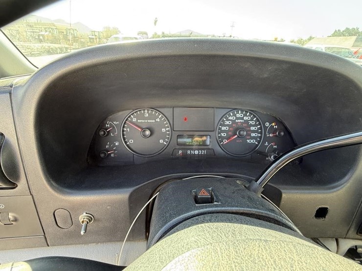 2005-ford-f250-image-10