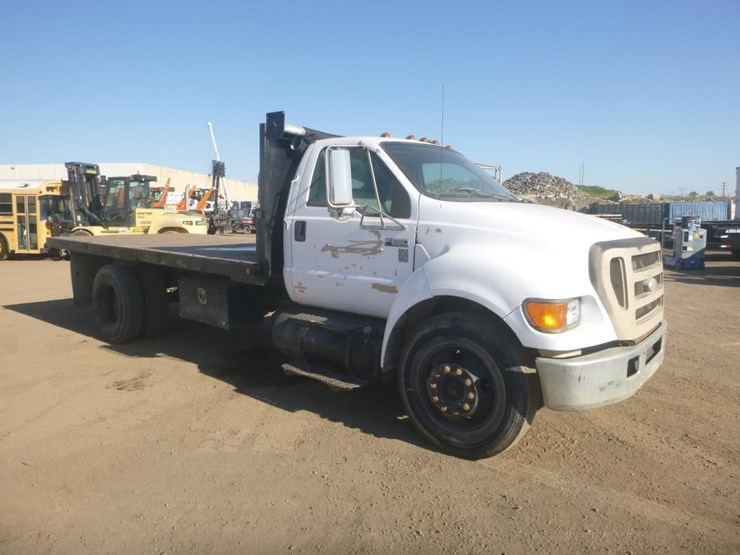 2007-ford-f650-image-2