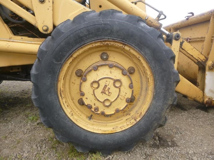 1986-ford-655a-image-21