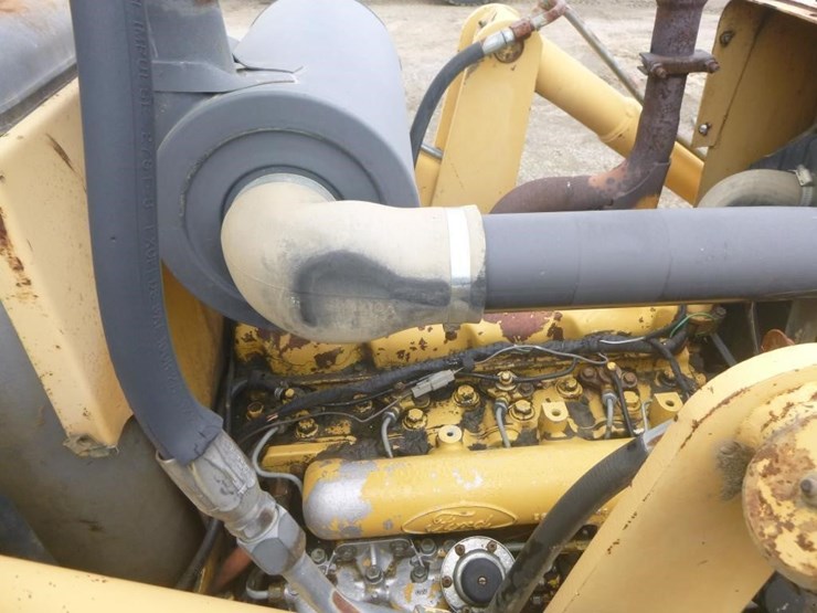 1986-ford-655a-image-17