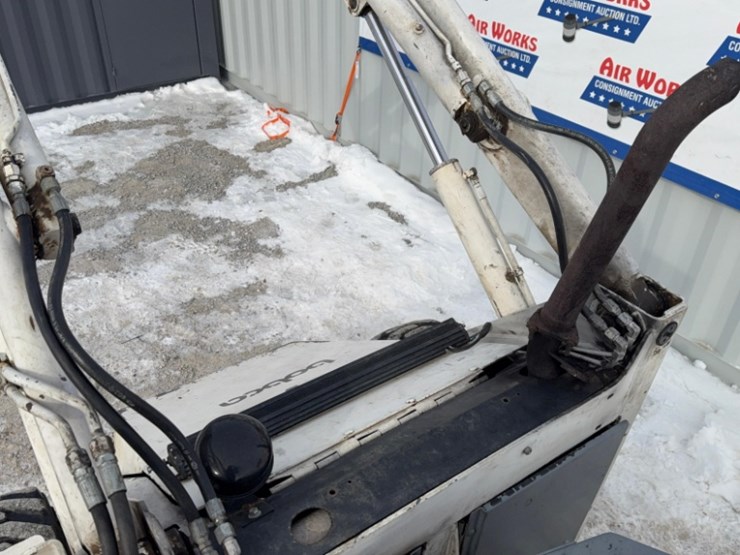 bobcat-2410-image-24