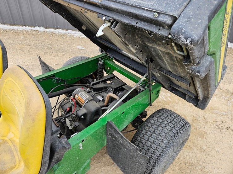 john-deere-tx-4x2-image-10