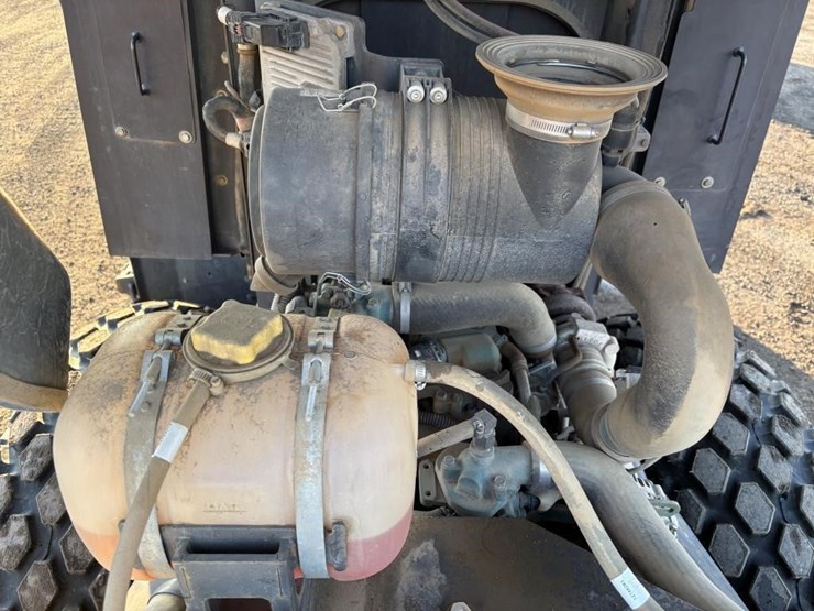 2013-volvo-sd75-image-33