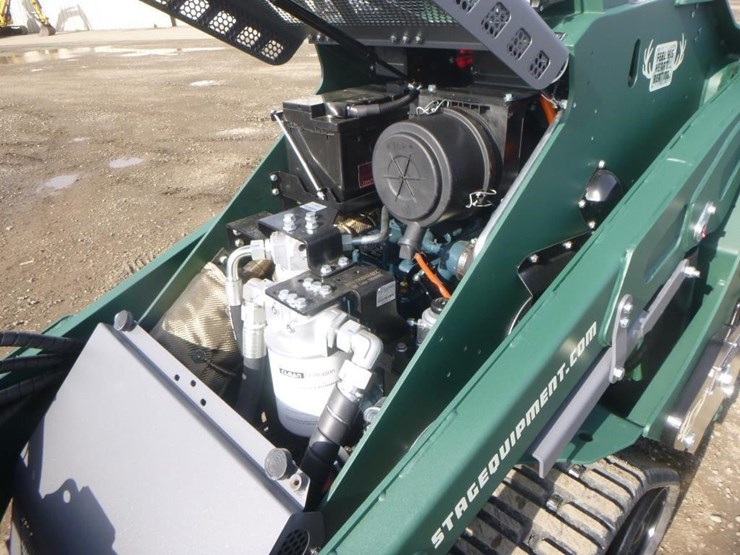 2026-kubota-d1703-image-21