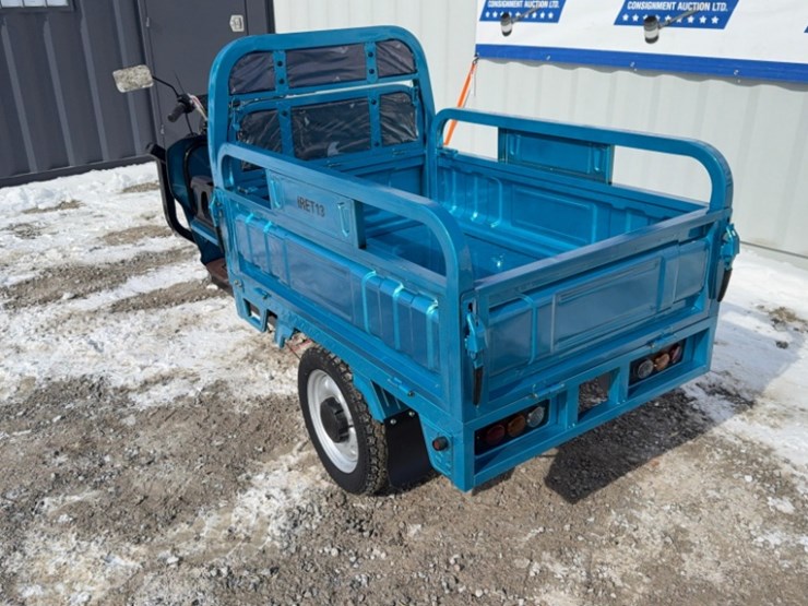 unused-ir-model-iret13-electric-vehicle-with-dump-bed,-60-volt-20a-batteries,-image-2