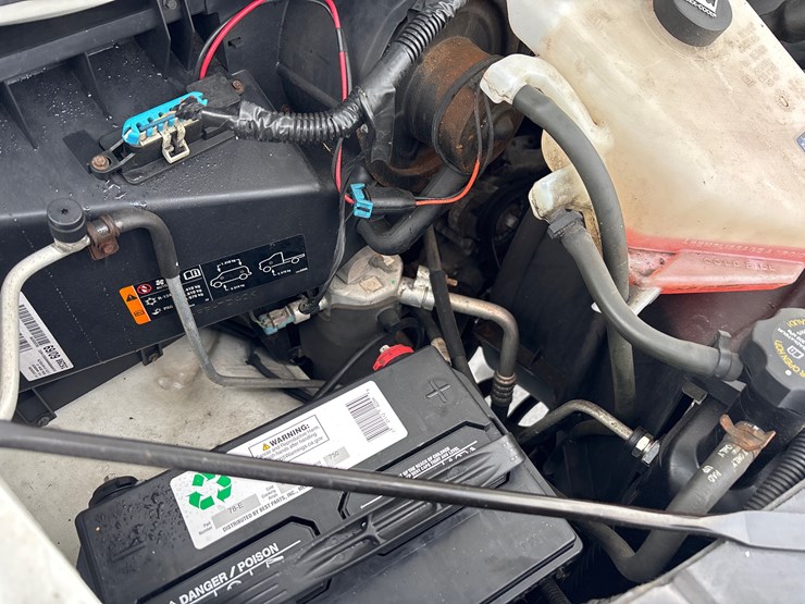 #1122-•-2015-chevrolet-express-van-image-19