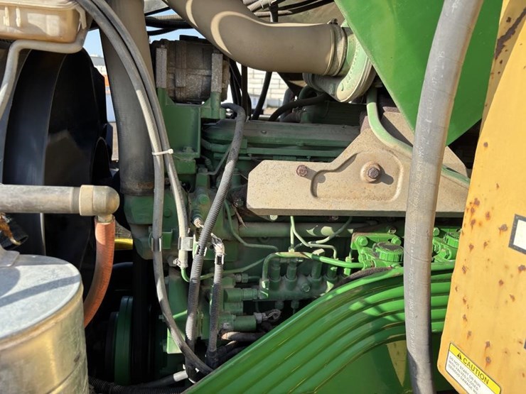 2005-john-deere-7220-image-45