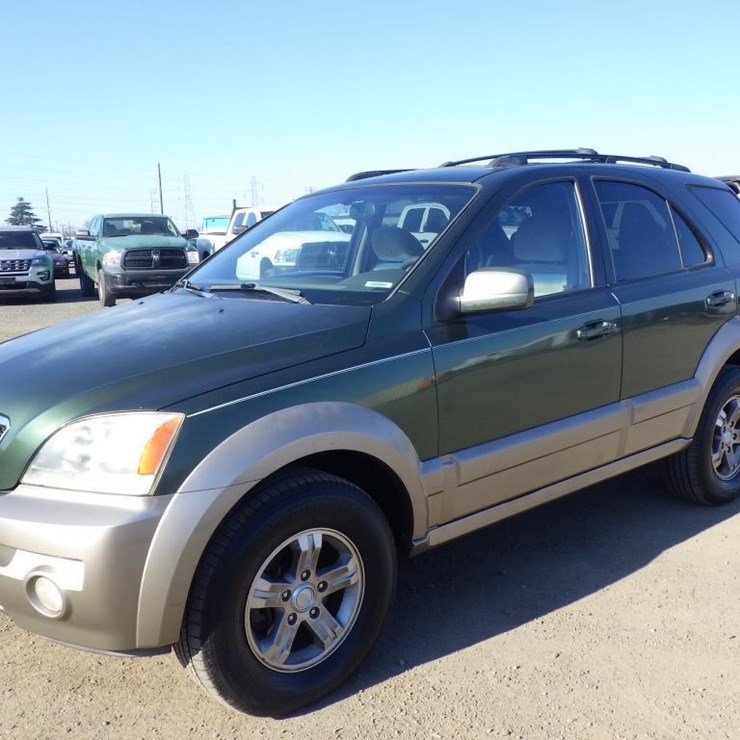 2004 KIA SORENTO